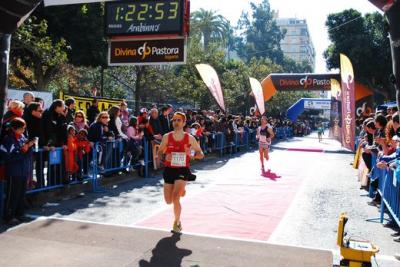 SE ME VUELVE A ATRAGANTAR LA MEDIA MARATON