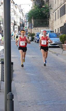 BONITA CARRERA Y MUY RÁPIDA